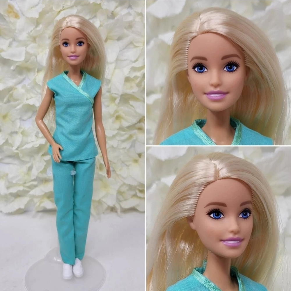 Mattel Barbie Fashionistas Vet Nurse / Doctor Career Doll Blonde Beautiful